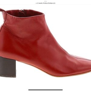 Everlane Leather Ankle Boots